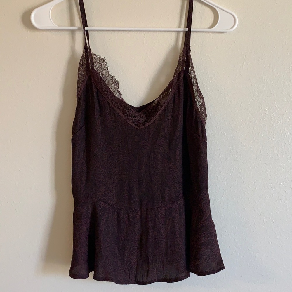 TOP WITH LAZE DETAILING